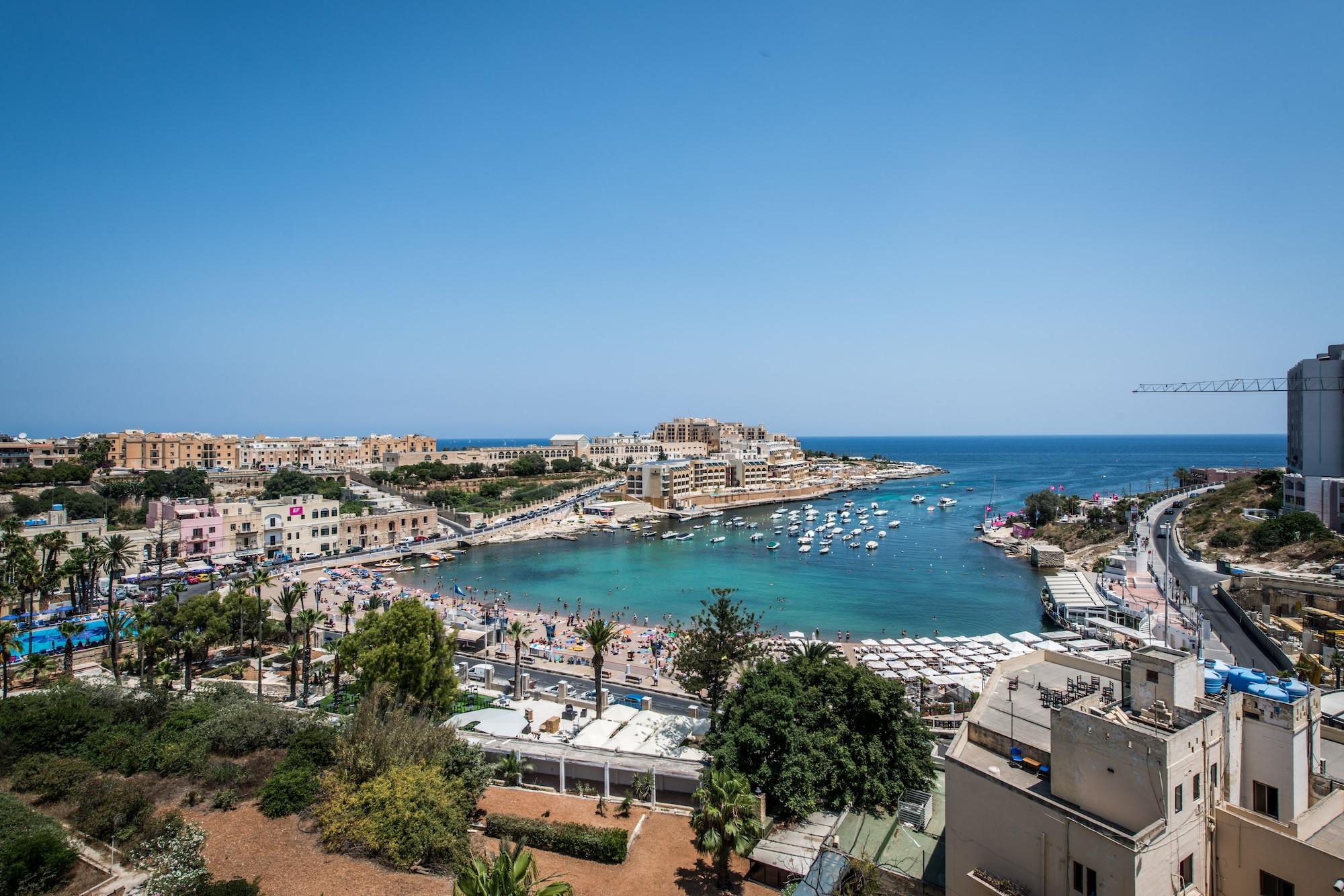 Be.Hotel Saint Julian's Exterior photo View of the port of Lampedusa