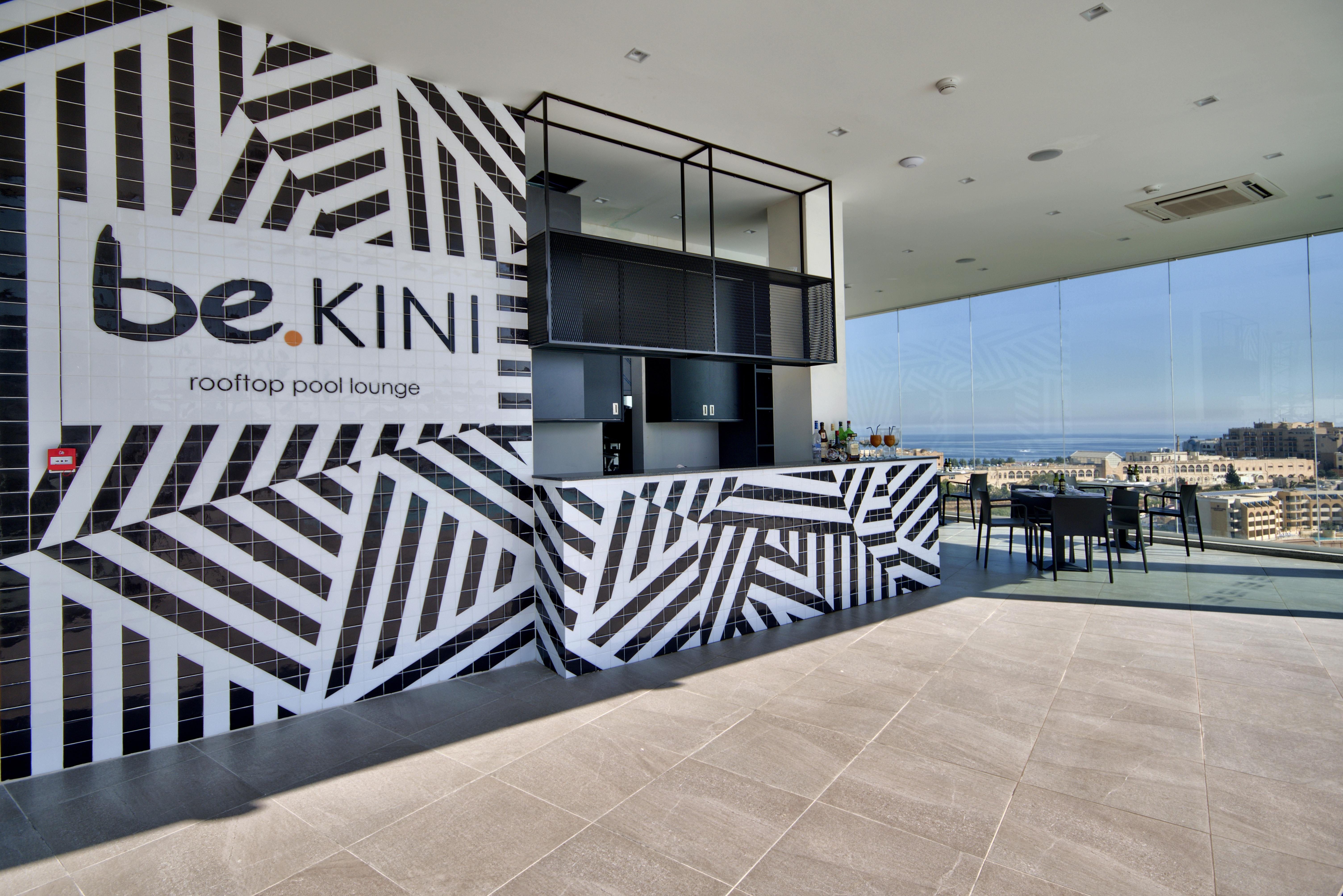 Be.Hotel Saint Julian's Exterior photo Be Kinet
